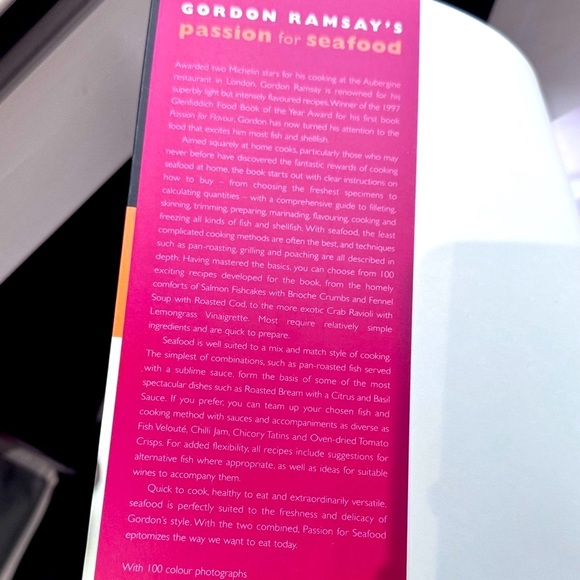 📚 Vintage Beautiful Rare Gordon Ramsay’s Passion for Seafood Cookbook 📚 - Picture 12 of 15